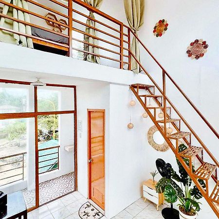 The Lavana Villa Del Matabungkay By Reddoorz Лиан Екстериор снимка